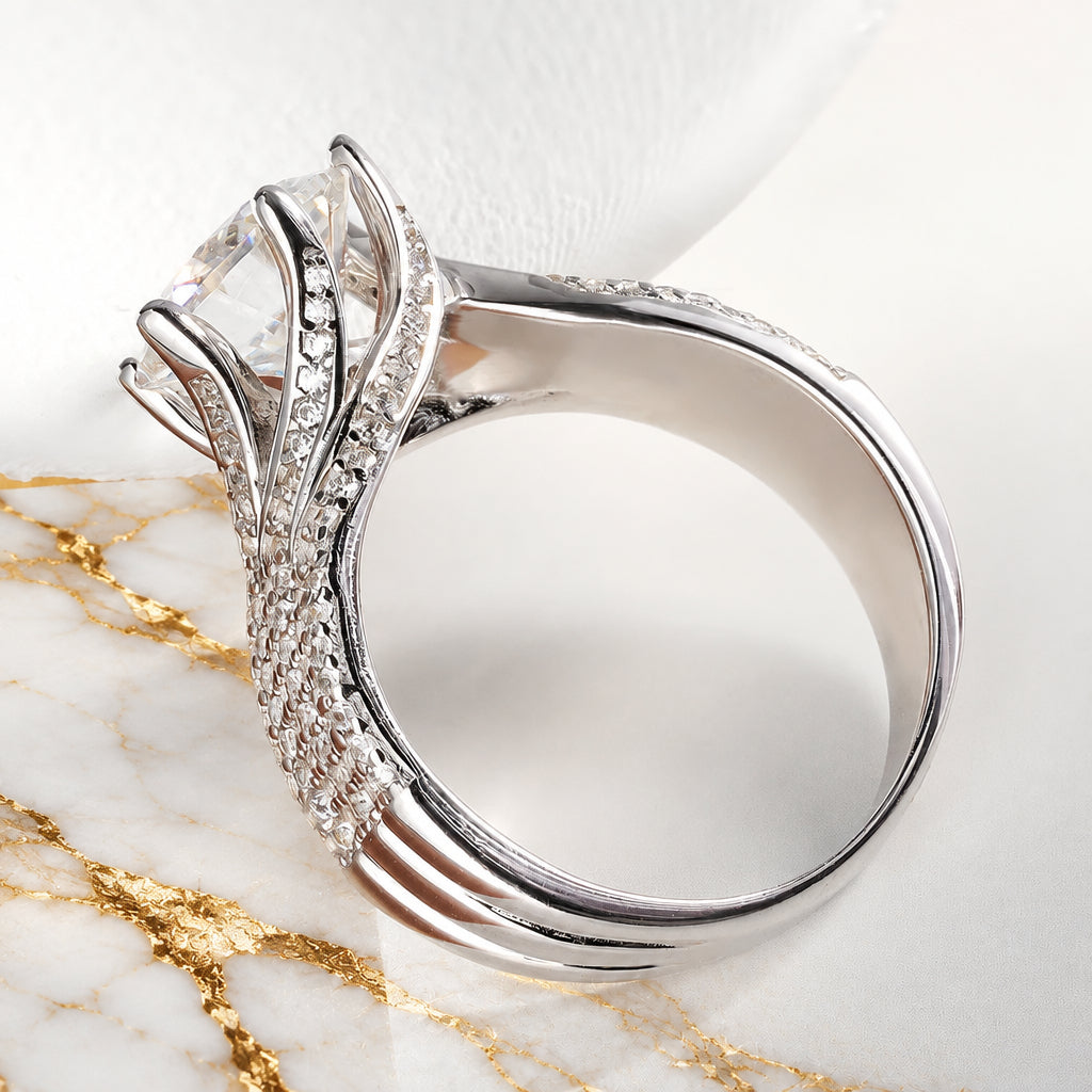 Luxury Moissanite Ring 3 Carats