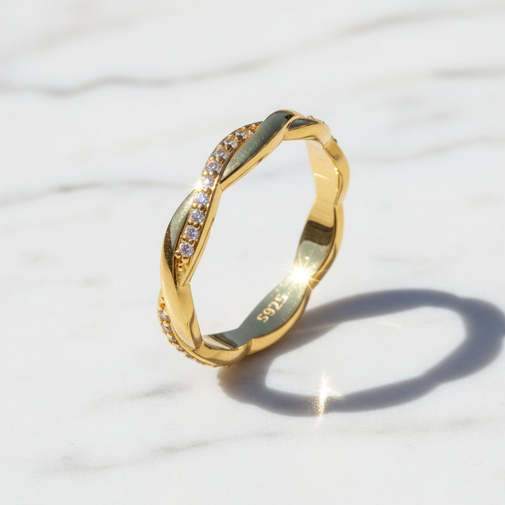 Simple Rings For Women. Sterling Silver 925 With Zircon
