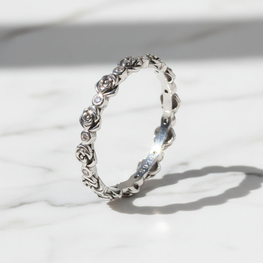 Simple Rings For Women. Sterling Silver 925 With Zircon