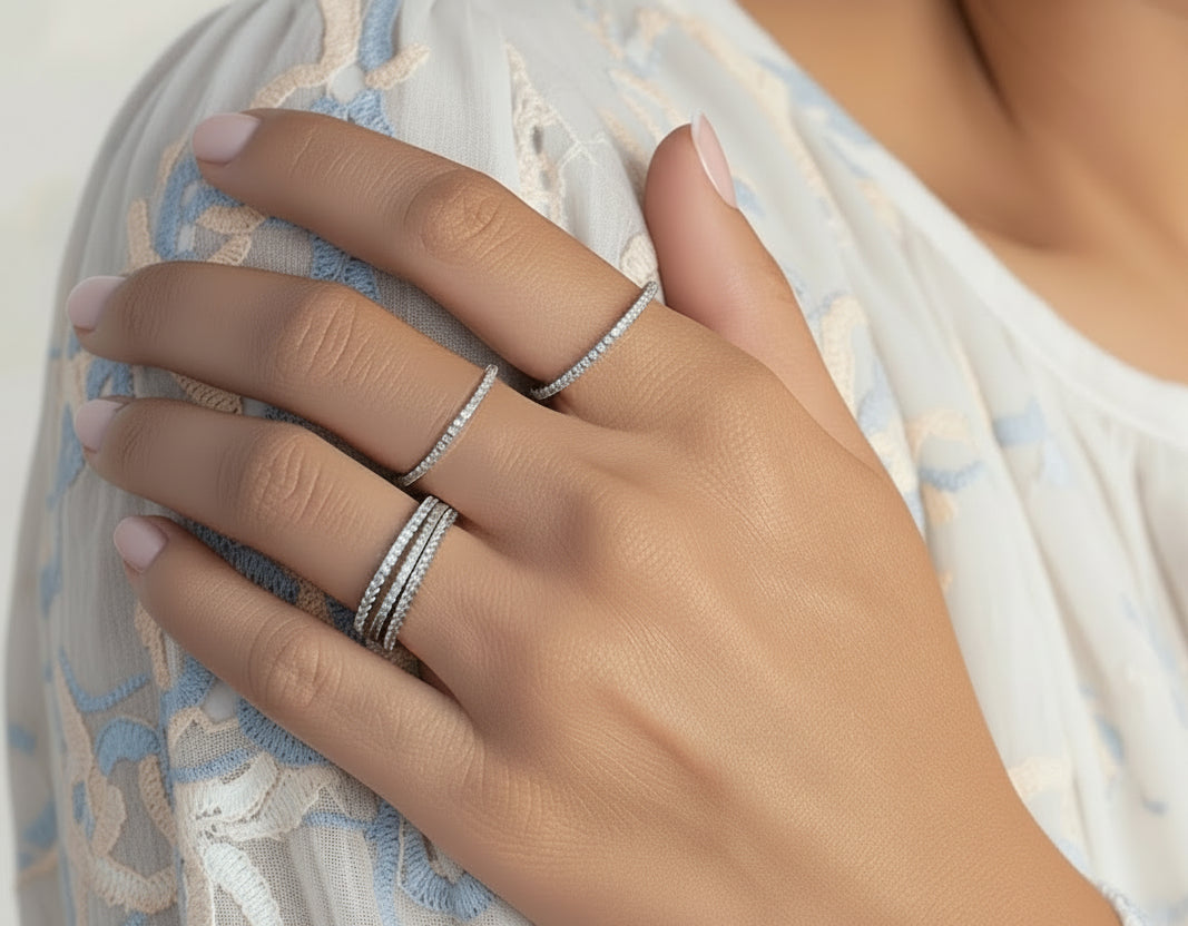 Simple Rings For Women. Sterling Silver 925 With Zircon