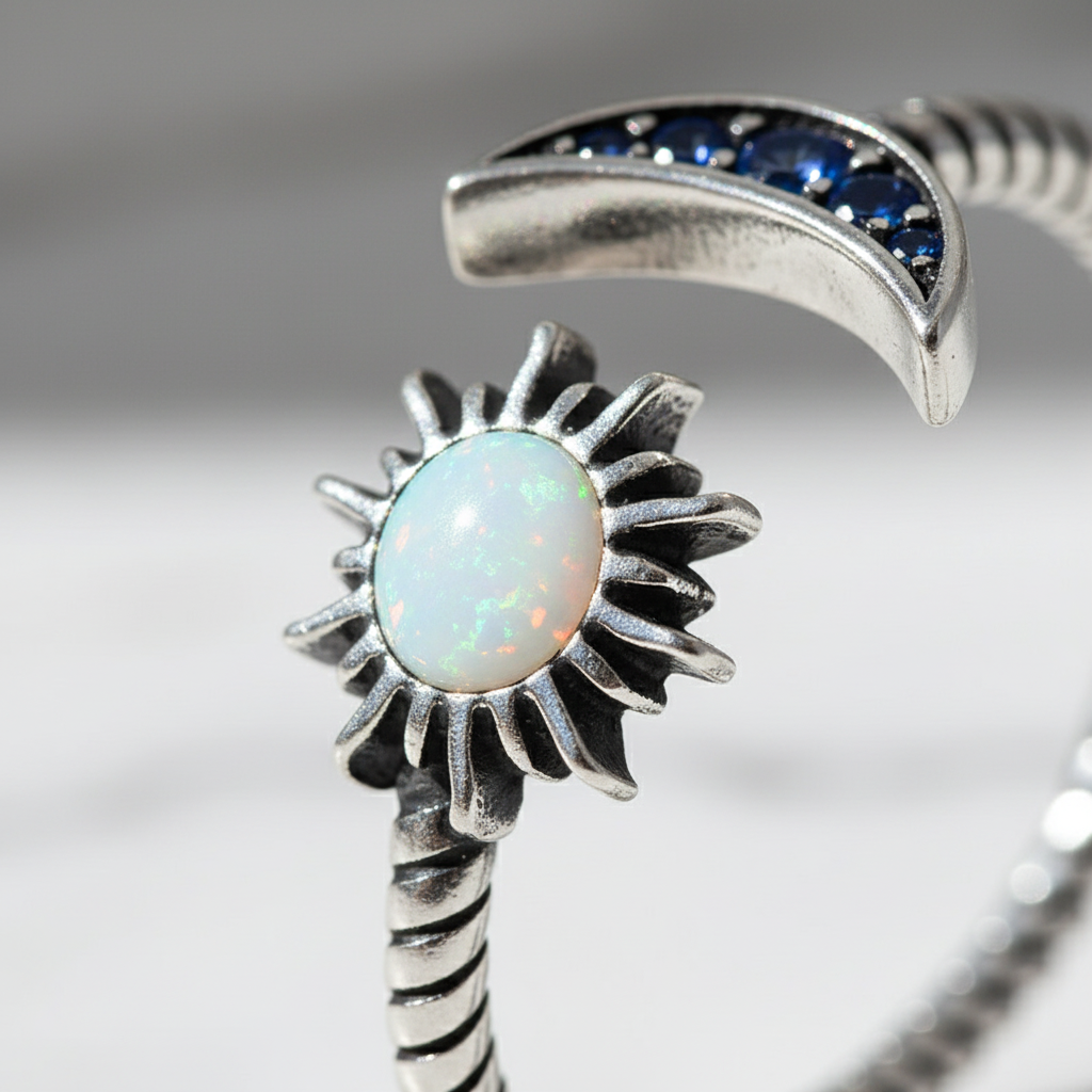 Adjustable Rings 925 Sterling Silver And Zircon Open Size Rings. Plated Gold 18 Carats.