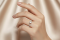 Bague Éternelle Élégance – Moissanite Taille Émeraude sur Argent Sterling 925