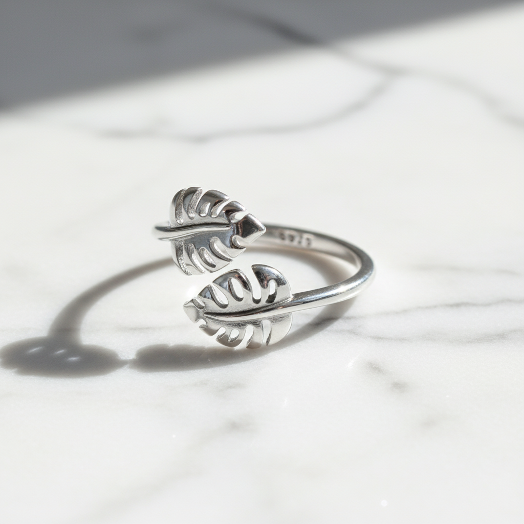 Adjustable Rings 925 Sterling Silver And Zircon Open Size Rings. Plated Gold 18 Carats.
