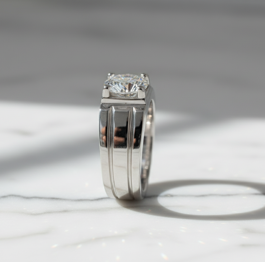 Moissanite Ring 925 Sterling Silver. Classic Round Cut.