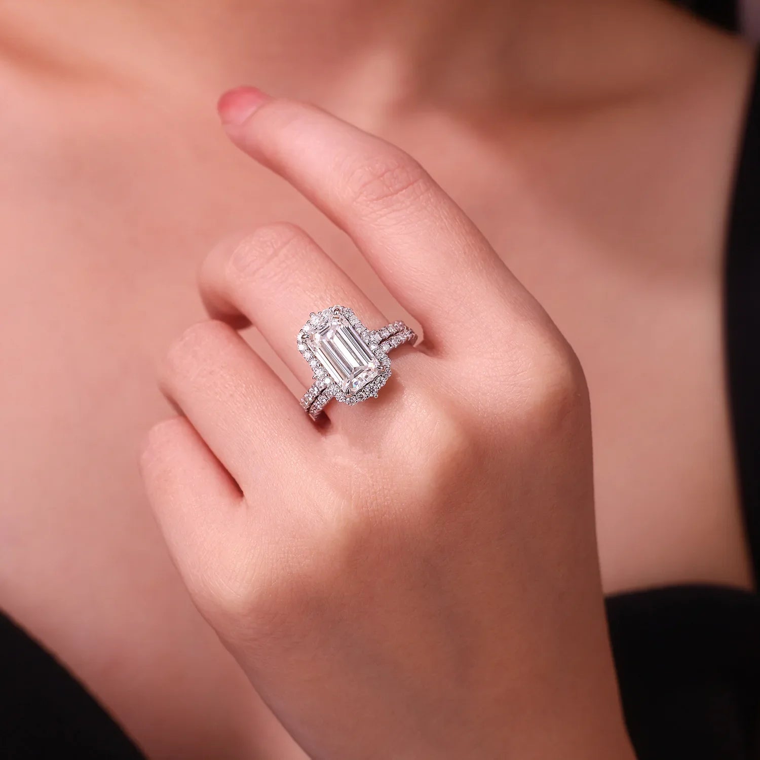 Full Moissanite Engagement Rings. S925 Silver Plated Platinum