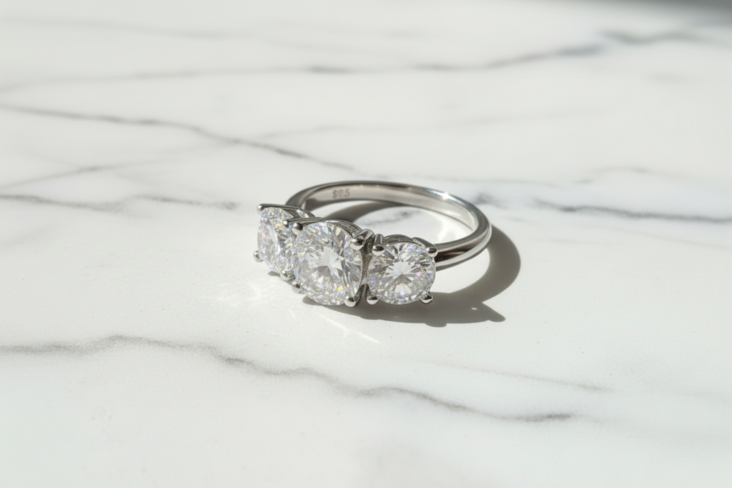 2-4 Crts Moissanite Diamond Ring. Three-Stones With Certificates. Sterling Silver 925 Plated White Gold