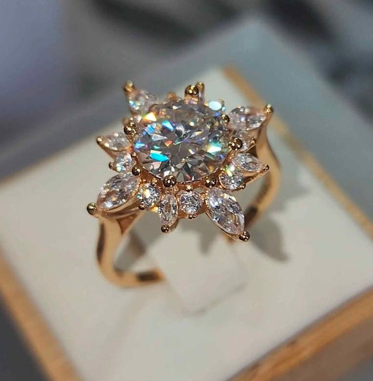 2 Carat Flower Design Moissanite Engagement Ring S925 Sterling Silver