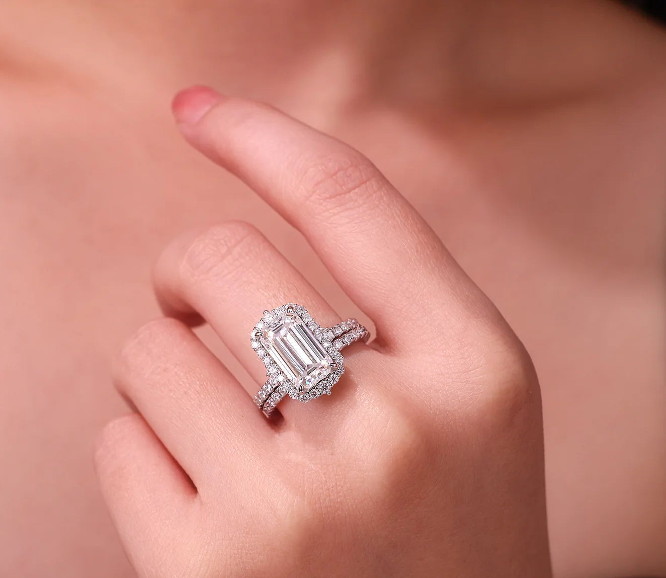 Full Moissanite Engagement Rings. S925 Silver Plated Platinum