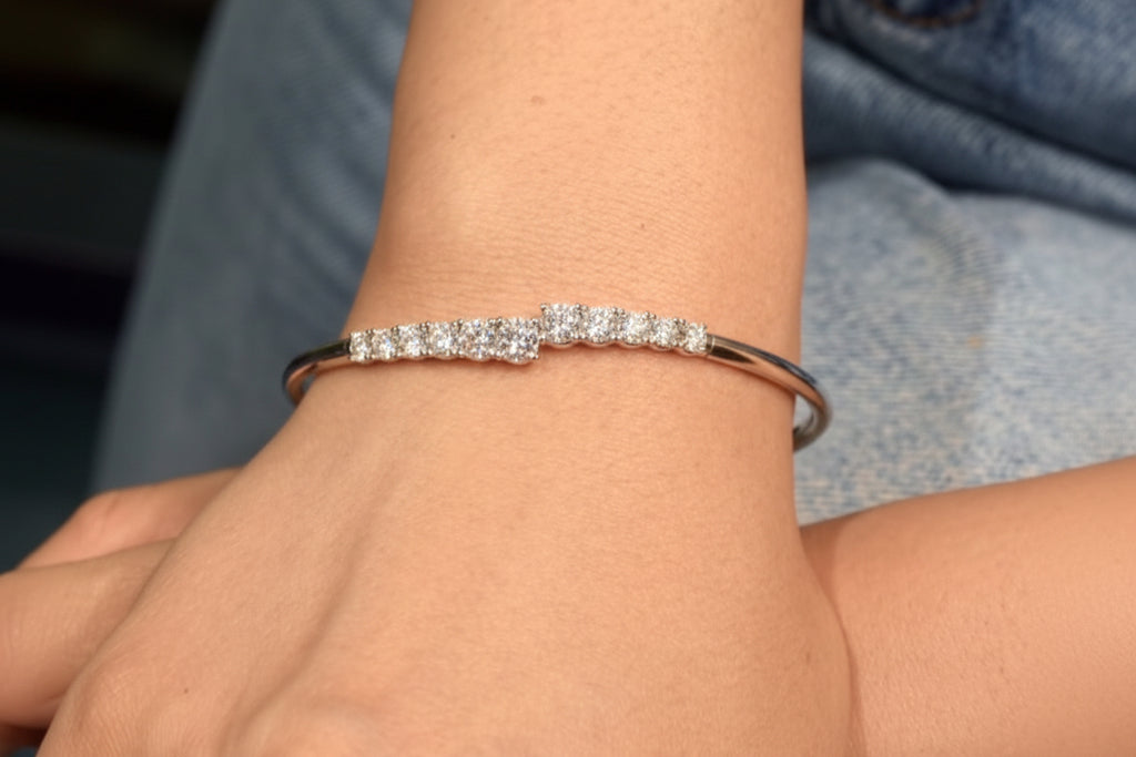 3.6CT Moissanite Bracelet 925 Sterling Silver Unique Opening Design Adjustable Cuff Bangle Women Fine Jewelry